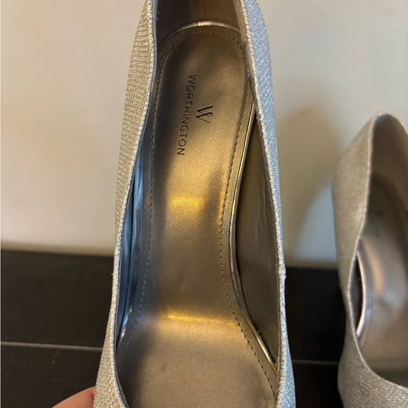 Sparkly Silver High Heels‎ Size 9 - Picture 5 of 7